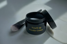 Toa Touch Up Powder Cream